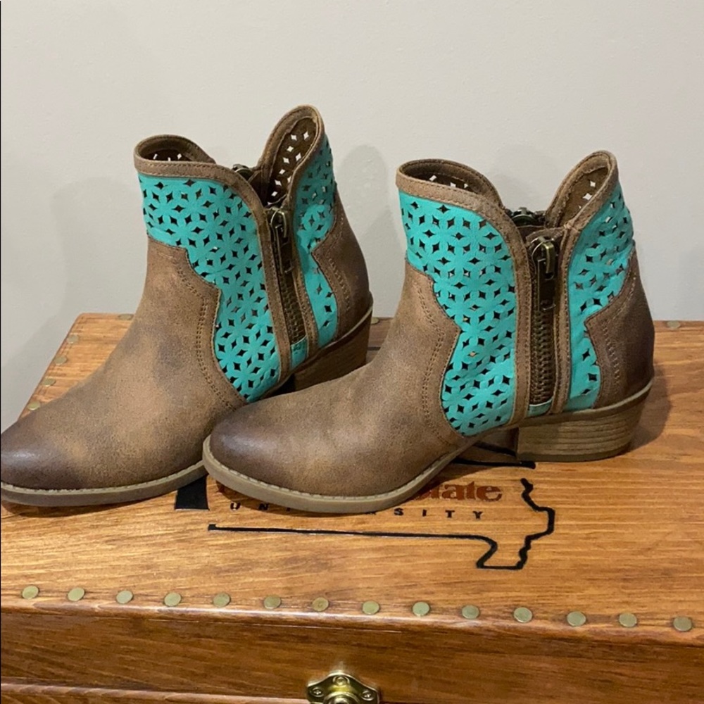 Not Rated Teal Booties